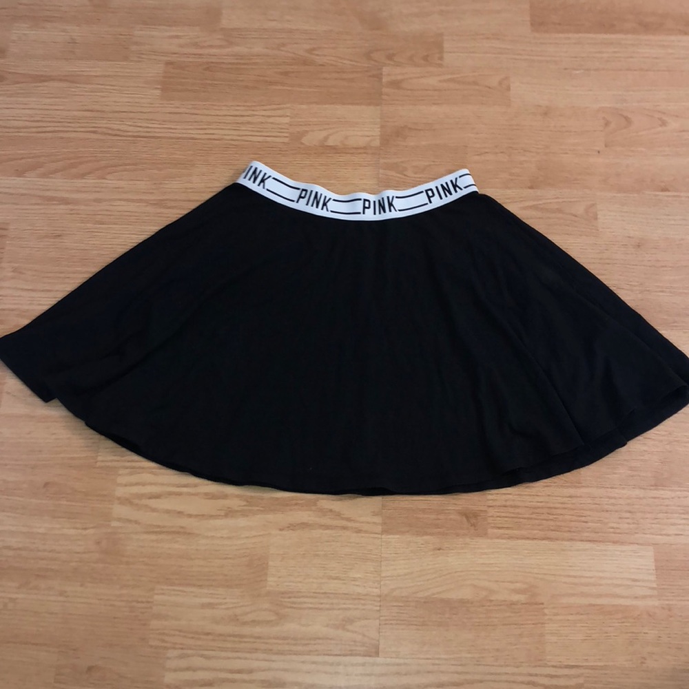 Black skirt form pink!!🖤☁️